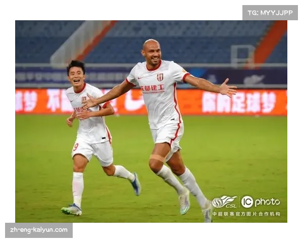 成都蓉城外援费利佩成进攻核心,融入球队快节奏打法 成都蓉城外援费利佩成进攻核心,融入球队快节奏打法